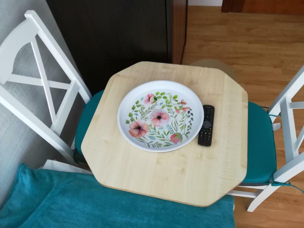 Pokoje Goscinne Jutrzenka Swarzewo Eksteriør billede